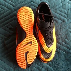 Nike indoor soccer shoes